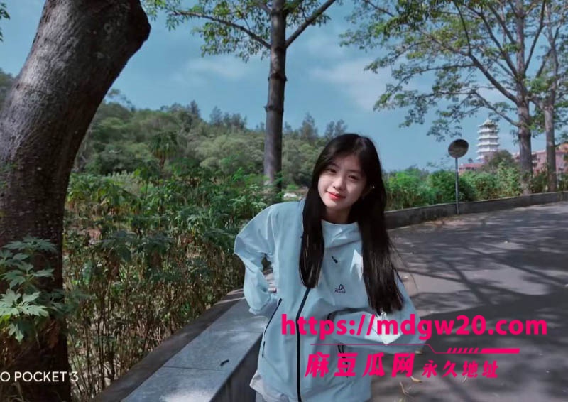 398万粉抖音女网红戴馨菲翻车 粉丝群开户网暴素人 暧昧聊天记录性爱视频全被扒