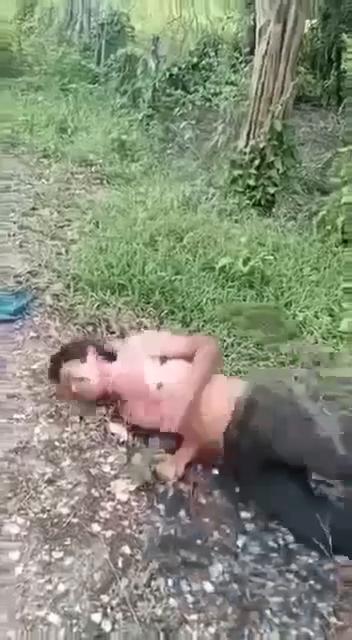 Плакат для 贩毒团伙处决叛徒