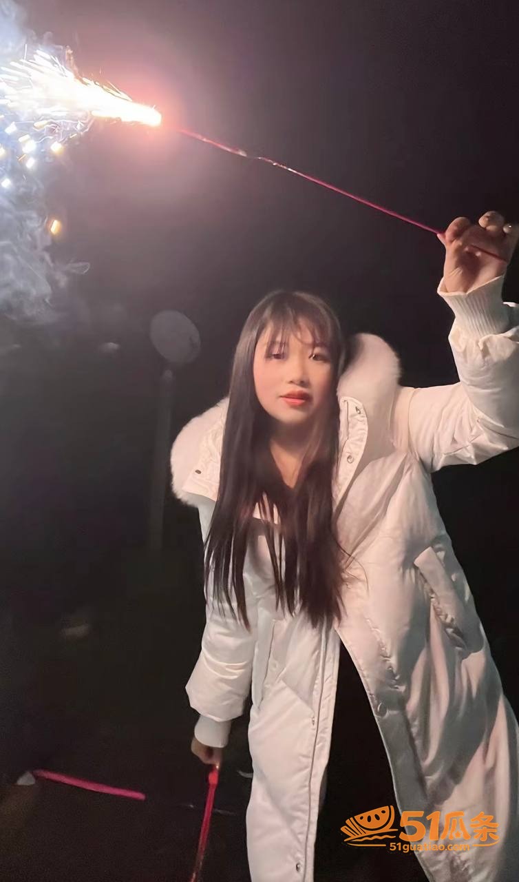 陈卯卯 假单身骗财 相关图片35