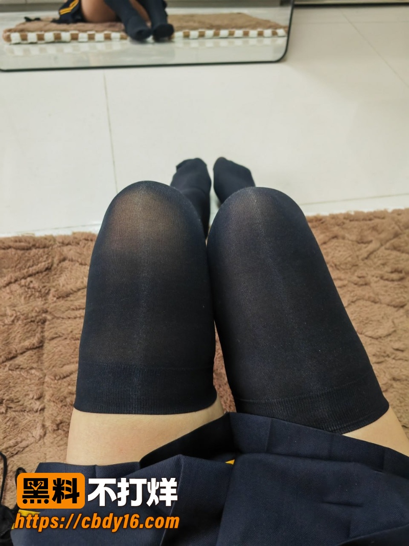推特软萌妹小喵朵朵 11