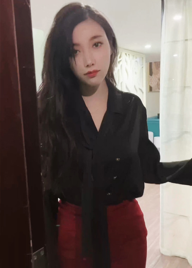 发骚摸到高潮～！