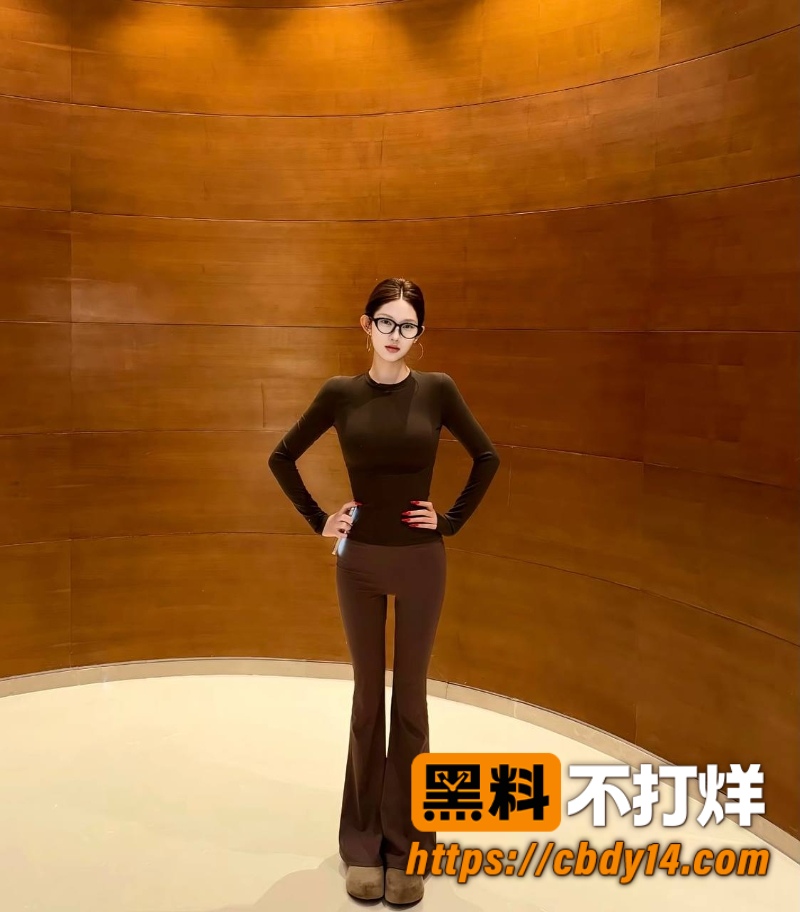 抖音女网红ninniii  16