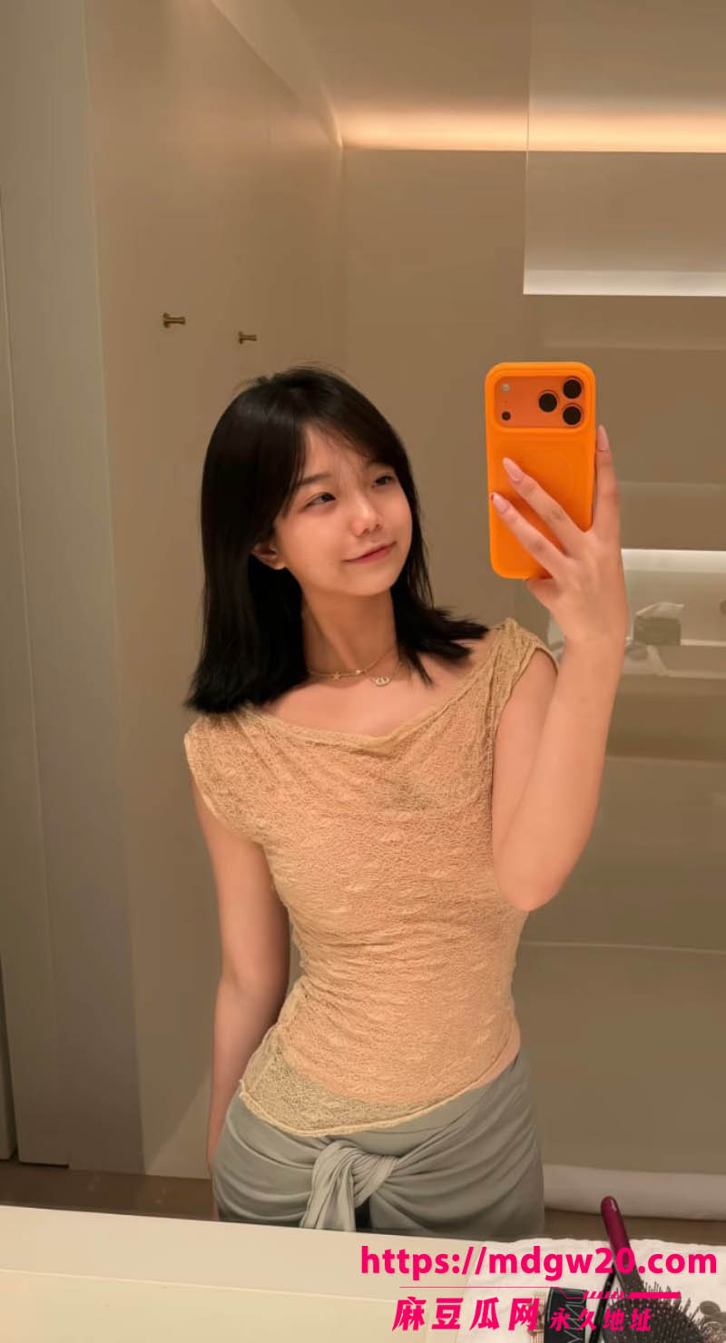 抖音58万粉清纯网红藤藤菜 账号突然被封禁 疑似私拍福利视频外流