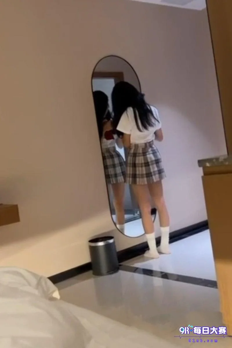 Post content image