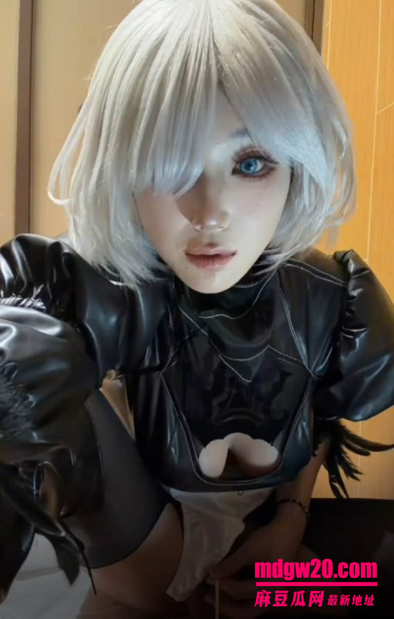 推特ts伪娘婉萤变态重口味新作 尿道导管摧毁鸡巴 软管子玩弄自己的尿道