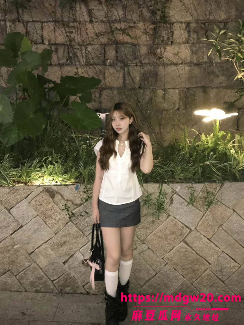 辽宁科技大学反差婊刘美娜不雅视频流出2