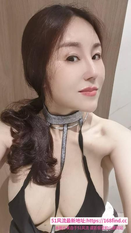 三通吃精老板娘