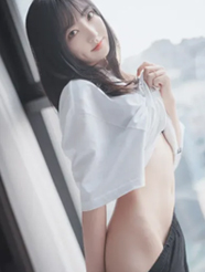 刚生完小孩的嫂子 포스터