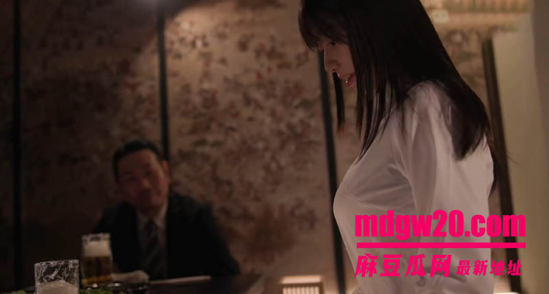 水果派解说日本精选av 环奈职场潜规则新剧 OL制服黑丝女神沦为部长的精盆