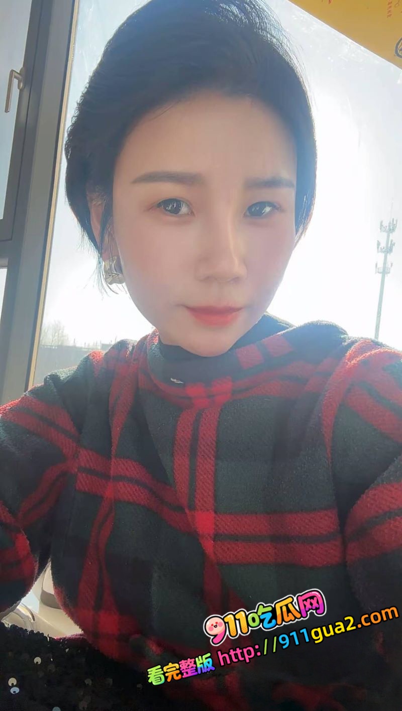 瓷萃诗男士脱毛 隐藏服务曝光 沉浸式体验女技师手交 照片1