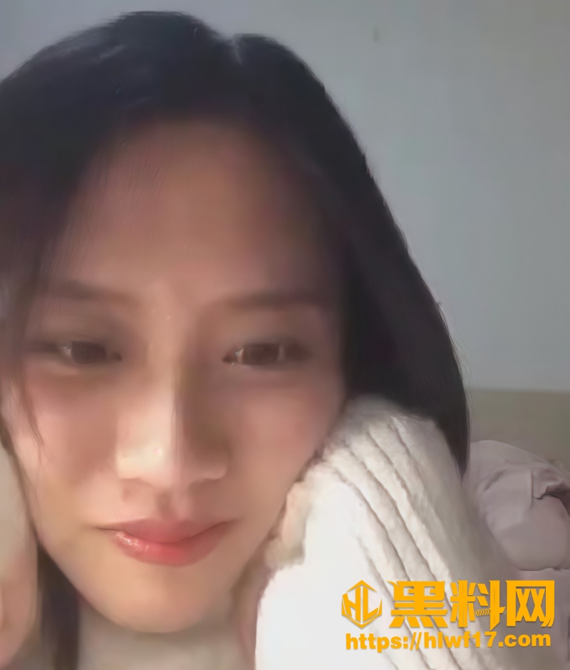 财子撩妹与白衣妹子裸聊录屏1