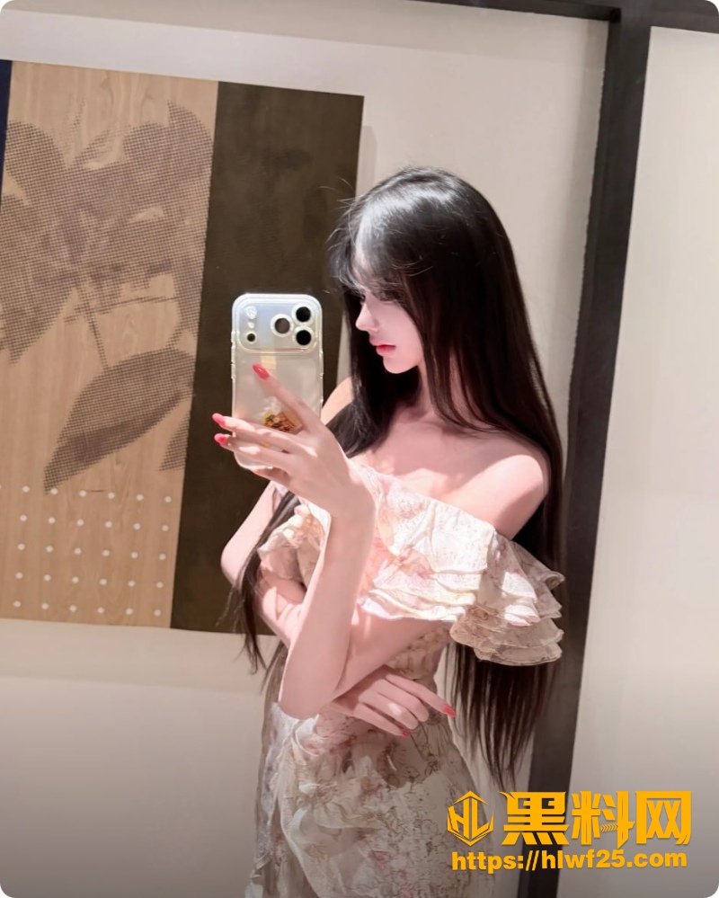 抖音网红小乐神谢乐陷 2