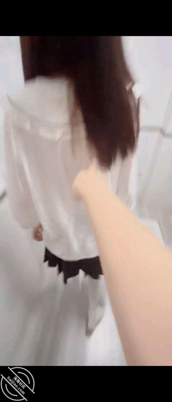 Post content image