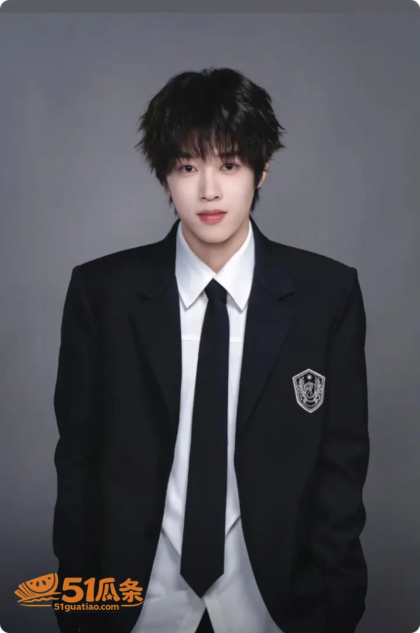 落池F4 官宣即塌房相关图片24
