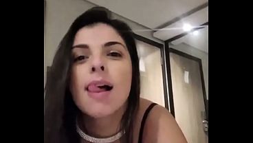 Perdeu o celular e teve o video exposto&period; Professorinha casada&comma; perdeu o celular e teve o video com o amante exposto&period; 的封面