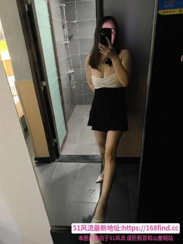骚逼大长腿个人兼职