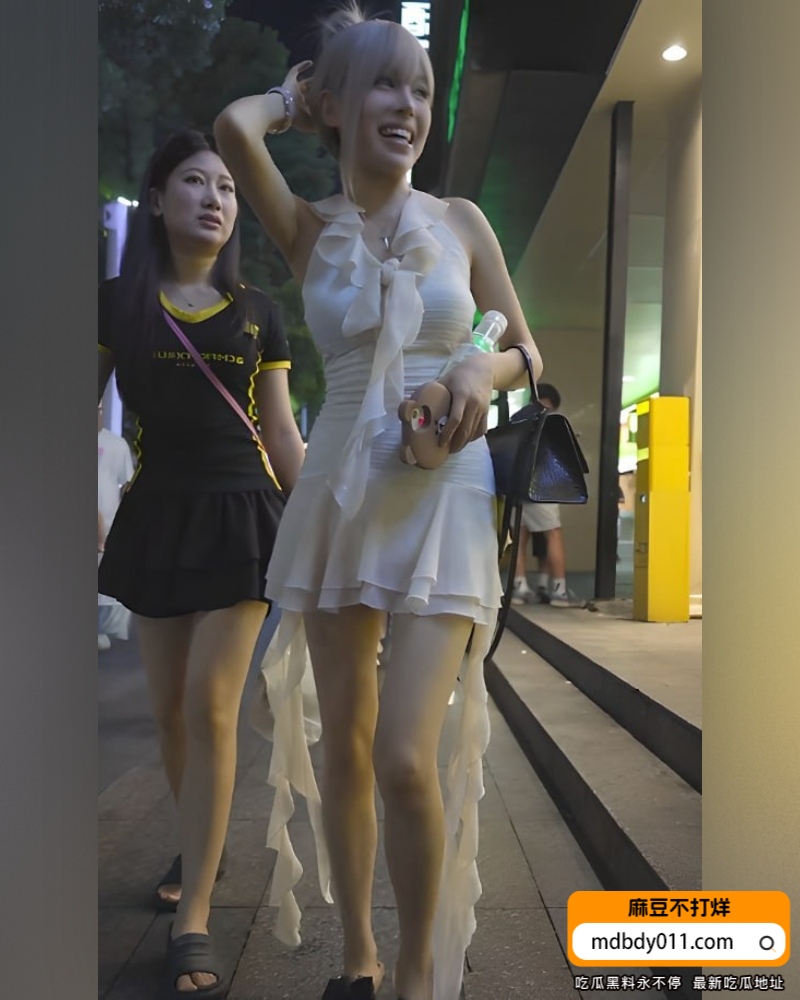 大爷偷拍 (9)