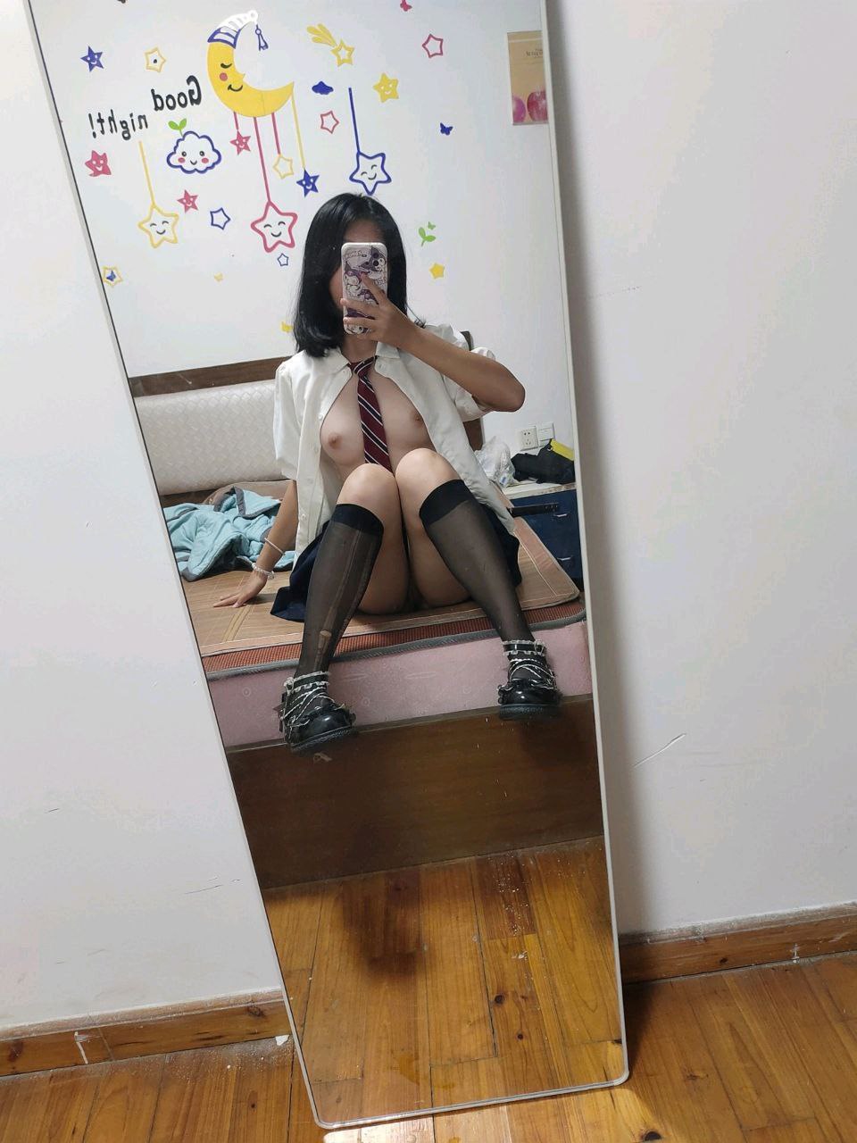 Post content image